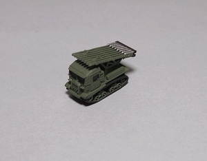 1/144 WWII Soviet Union BM-13 Rocket Launcher on STZ-5 Tractor green