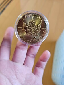 海外丸形記念金貨、コイン、メダル*2021年カナダ紅葉　モミジ*参考品1枚　ゴールド