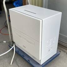 A♪ Panasonic パナソニック 食器洗い乾燥機 NP-TA2-W ホワイト 通電確認済み 生活家電 食洗機 直接引き取り歓迎 さいたま市_画像3