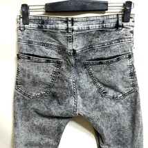 D5 H&M 28 インチ 黒色 ブラック ケミカルウォッシュ デニムパンツ Gパン ジーパン スキニー パンツ ストレッチ ZARA ザラ ユニクロ メンズ_画像4