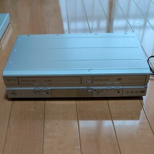 MITSUBISHI 三菱 ビデオ一体型DVDビデオレコーダー DVR-S310 ジャンク 