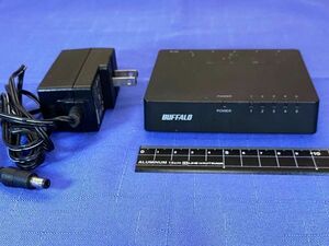 【1円スタート】 スイッチングハブ Buffalo/バッファロー・LSW4-TX-5EPL/BK・ 中古・通電確認品