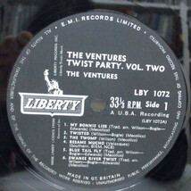 VENTURES(ベンチャーズ)-Twist Party Vol.2 (UKオリジナル「モノラル」LP/表面コーティング_画像3