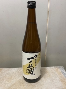 ※【定番】一ノ蔵　特別純米酒　辛口　/720ml　2922