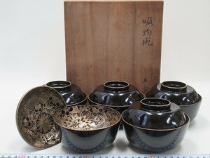 D1347 чёрный краска внутри лаковое изделие с золотом цветок .. документ . предмет чашка 5 покупатель из дерева лакированные изделия чашка для супа крышка есть чашка Meiji период 