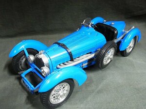 A4560 BBurago 1934 year Bugatti type 59 1/18 Italy made minicar 432g