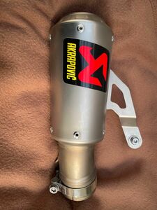 AKRAPOVIC (アクラポビッチ) スリップオンマフラー BMW S1000RR チタン (19〜23)