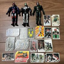 仮面ライダーZO　シャドームーン　バイオライダー　フィギュア　ソフビ３体 　＋　ブラック他めんこ31枚　レトロ　アンティーク_画像1