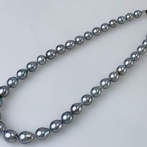 【1円出品】K2600 パールネックレス 真珠 カラーパール 8.1-10.6mm珠 SILVER刻印 全長約45㎝ 総重量約51g シルバー アクセサリーの画像3
