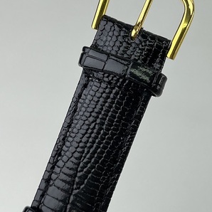 【未使用・非売品】F0526 GOLDEN BAT ゴールデンバット 腕時計 クォーツ メンズ時計 ゴールド ブラックベルト コレクション 現状不動品の画像7