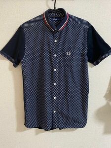 フレッドペリー FRED PERRY ポロシャツ サイズM ドッド