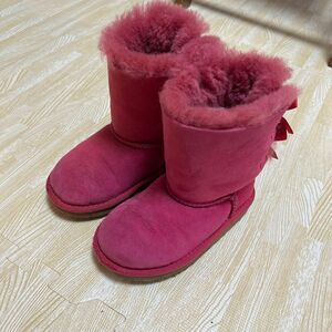 ムートン UGG アグ ピンク ブーツ 16cm リボン