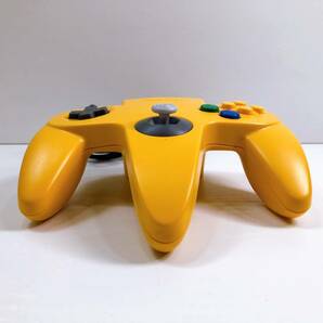 171【中古】Nintendo 64 コントローラブロス NUS-005 イエロー ニンテンドー ロクヨン コントローラ 任天堂 箱付き 動作未確認 現状品の画像3