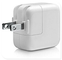 送料無料　高品質iphone　ipad USB充電器10W 海外使用可能　急速 ACアダプター USBコンセント Android/iPhone/iPad/モバイルバッテリー_画像2