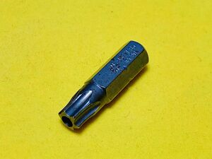 Wera 【ビット】〈066525〉867/1BO ビット TORXイジリ止め穴付　TX30×25mm