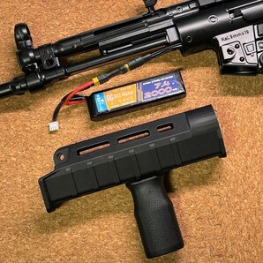 MAGPUL SL スタイル M-LOK ハンドガード BK 次世代 MP5用 バッテリー収納対応◆検 マルイ マグプル 3Dプリンター MI UTG A4 A5 の画像2