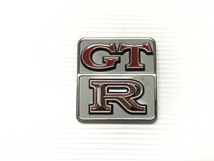 ◇ ハコスカ 後期 リア GTR エンブレム ◇ クーペ 46年 47年 2ドア GT GTX GT-R GC10 KGC10 KPGC10 リアガーニッシュ 2テール ライト_画像4