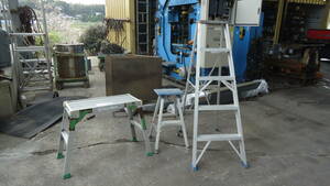  oil .N6104 aluminium stepladder 3 pcs. set 600.645.1420. scaffold height place work aluminium folding ladder .. stepladder used step step‐ladder used 