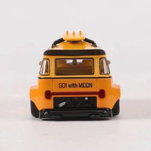 1/64 フォルクスワーゲン 車高短 カスタムバスVW VOLKSWAGEN T1 Mooneyes double yellow ミニカー の画像4