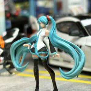 1:64 セクシー美女 イベントガール フィギュア トミカサイズ ジオラマ MINI GT LBWK 日本未発売マテル ミニカーの画像9