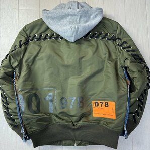 タグ付き新古品/M相当★ディーゼル/DIESEL デニム切替 ドッキング フライトジャケット MA-1 ボンバー ロープ編み 中綿 メンズ カーキの画像3