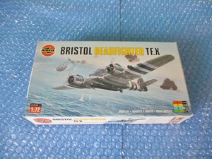 プラモデル エアーフィックス AIRFIX 1/72 ブリストル・ビューファイター BRISTOL BEAUFIGHTER 未組み立て 昔のプラモ