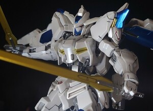 HG 1/144 機動戦士ガンダム 鉄血のオルフェンズ ガンダムバエル メタリック塗装 全塗装完成品 ガンプラ 正規品 同梱歓迎