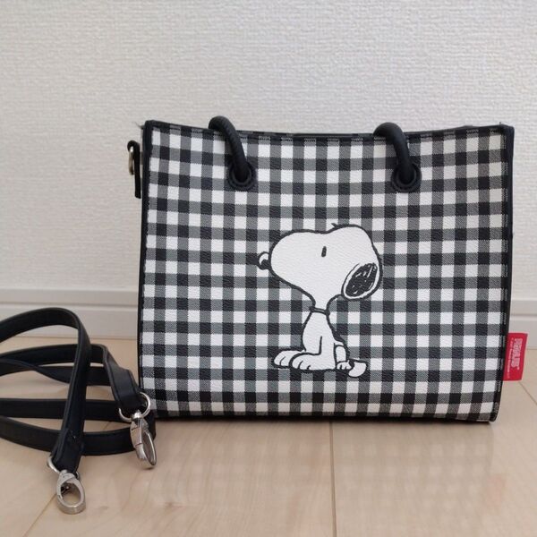 スヌーピーコラボ ショルダーバッグ ハンドバッグ Peanuts