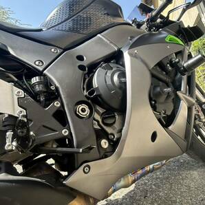 美車、走行少！Kawasaki ZX-10R SE 大人カスタム フル電子制御、マルケジーニ、上下シフター、新車価格３００万円以上！の画像10