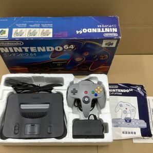 X1127 NINTENDO64 本体 コントローラー ACアダプター AVケーブル 箱 説明書 動作確認済の画像1