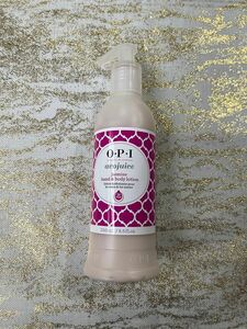 OPI アボジュース　ジャスミン　新品未使用 コスメ