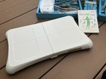 【ほぼ使用感無しの美品】Nintendo Wii 本体WiiSportsResort同梱版 シロ ニンテンドー 任天堂　バランスWiiボード 通電確認のみ_画像5