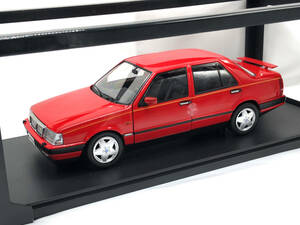 イタリア限定 MITICA 1/18 ランチア テーマ 8.32 フェラーリ 2S 1988 オープン リアウイング (フェラーリレッド) 限定504個