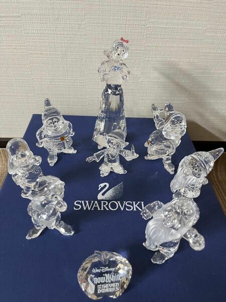 SWAROVSKI 白雪姫と7人の小人とりんご　クリスタル オブジェ