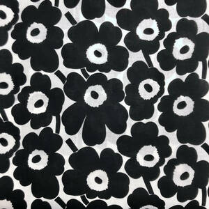 marimekko　ハーフカットクロス／はぎれ　ミニウニッコ　ホワイト×ブラック(2)　68×50cm　マリメッコ