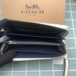 コーチ COACH 財布 長財布 ロゴ シグネチャー レザー 贈り物 ストラップ付き ズック ウォレット ギフト プレゼント ブランド 新品 C141の画像9