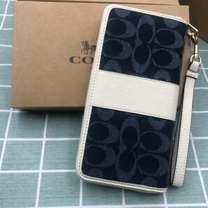 コーチ COACH 財布 長財布 ロゴ シグネチャー レザー 贈り物 ストラップ付き ズック ウォレット ギフト プレゼント ブランド 新品 C141の画像5