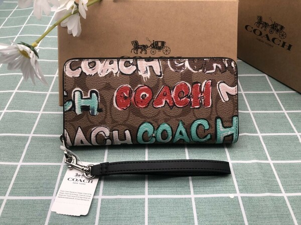 コーチ COACH 財布 長財布 新品未使用 ロゴ シグネチャー 贈り物 ブランド レザー ウォレット プレゼント メンズ レディース A331