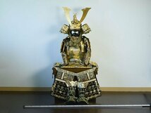 【加】1381e 太山 作 御着用 金箔押木龍 稚児大鎧 鎧飾り 一式 鎧立 付 高さ約118cm / 五月人形 端午の節句_画像4