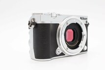 ＜＜別売ケース付き！！＞＞【美品】NIKON ニコン ミラーレス一眼 Nikon1 J5 ボディ シルバー J5SL #LE2024314_画像9