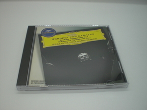 1CD　ブラームス：交響曲第1番　シューマン：交響曲第1番　カラヤン/ベルリン・フィル　1964・72年　ドイツ盤　20前