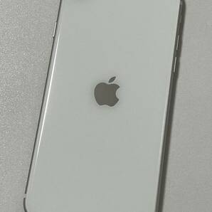 SIMフリー iPhoneSE2 64GB White シムフリー アイフォンSE 2 第二世代 第2世代 ホワイト au softbank UQ docomo SIMロックなし A2296 99%の画像3