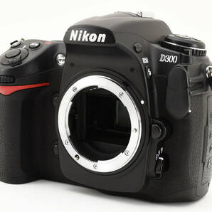 【美品】ニコン Nikon D300 ボディ  《ショット数6751回》  AP140428A2978の画像2