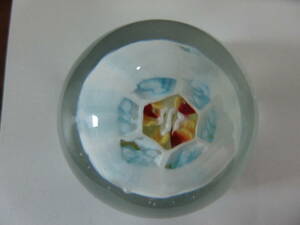  rare Italy made MURANO glass paper weight weight dressing up 