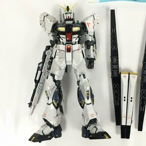 【ジャンク品】MG νガンダム Ver.Ka チタニウムフィニッシュ 組立済み 機動戦士ガンダム GUNDAM ガンプラ GUNPLA R20322 wa◇71の画像2