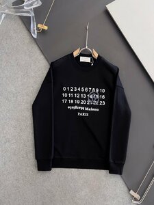 Maison Margiela マルタンマルジェラ　パーカ　丸首　数字ロゴ　コットン　M-3XL　サイズ選択可能　MM6