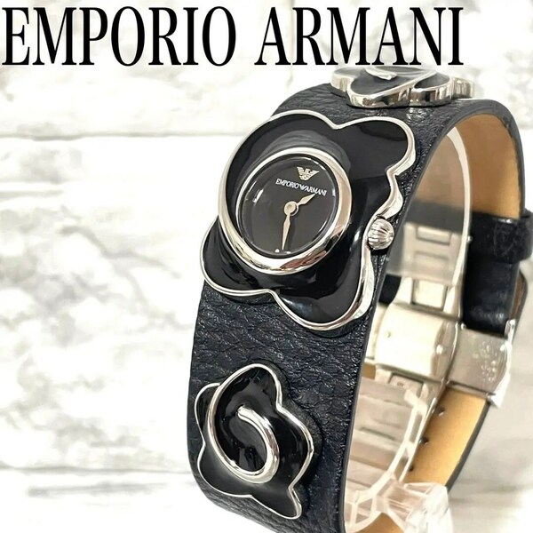 稼動品　エンポリオアルマーニ　薔薇モチーフ　レザーバングル　腕時計