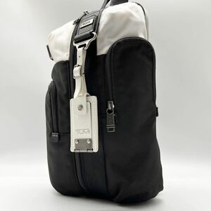 1円 【美品】 TUMI トゥミ 【抜群の存在感】 メンズ ボディバッグ ショルダーバッグ 斜め掛け クロスボディ バリスティックナイロン 白