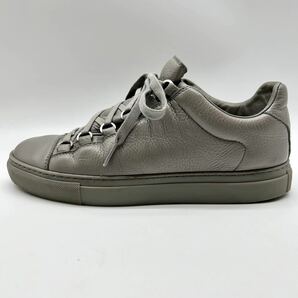 1円 【美品】 BALENCIAGA バレンシアガ 【圧倒的存在感】 メンズ アリーナ スニーカー シューズ ローカット 靴 レザー グレー 39 26.0cm位の画像1