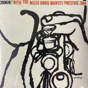 CD ジャズ0419) COOKIN' WITH THE MILES DAVIS QUINTET クッキン マイルズデイビス 盤良好 蔵出 ケース少スレ有